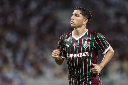 Savarino fez grande partida com a camisa tricolor na vitória sobre o Bangu