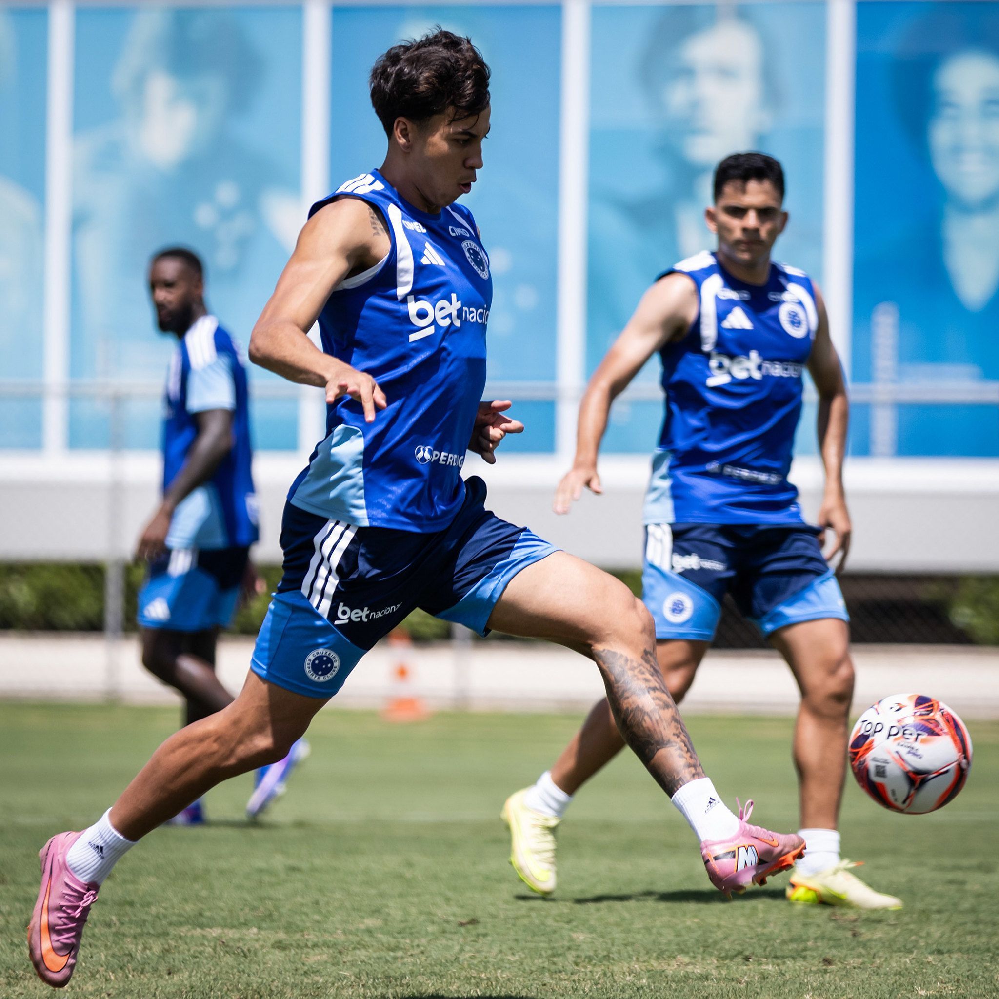 Com Kaio Jorge, Cruzeiro inicia preparação para encarar o Corinthians pelo Brasileiro
