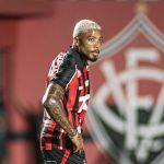 Jair Ventura revela plano para Marinho: 'Vitória é maior que todo mundo'