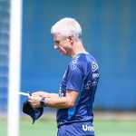 As opções de Luís Castro no Grêmio para jogo com Juventude pela volta da semi do Gaúcho