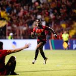 Em jogo de duas viradas, Sport bate Retrô e confirma vaga na final do Pernambucano