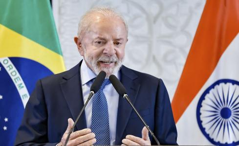 Presidente da República, Luiz Inácio Lula da Silva, durante coletiva de imprensa em Nova Delhi, na Índia