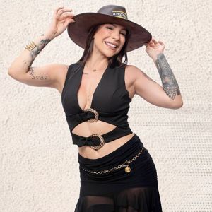 Martina Sanzi costuma causar confusões quando bebe nos realities