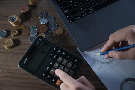 Finanças