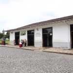 Adolescente tenta embarcar desacompanhada na Rodoviária de Ouro Preto e viagem é impedida