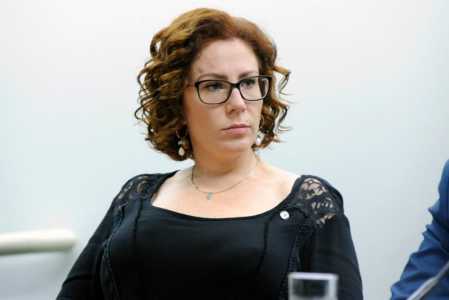 Carla Zambelli será chamada para depor sobre plano golpista, dizem fontes da PF | CNN Brasil
