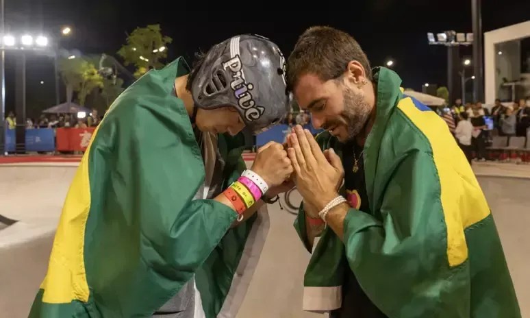 Augusto Akio é campeão no Mundial de Skate Park; Pedro Barros é prata