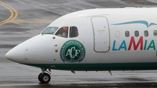 Justiça condena Chapecoense a indenizar família da vítima do acidente aéreo em 2016