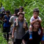 Cerca de 120 mil menores cruzaram a selva panamenha de Darién em 2023
