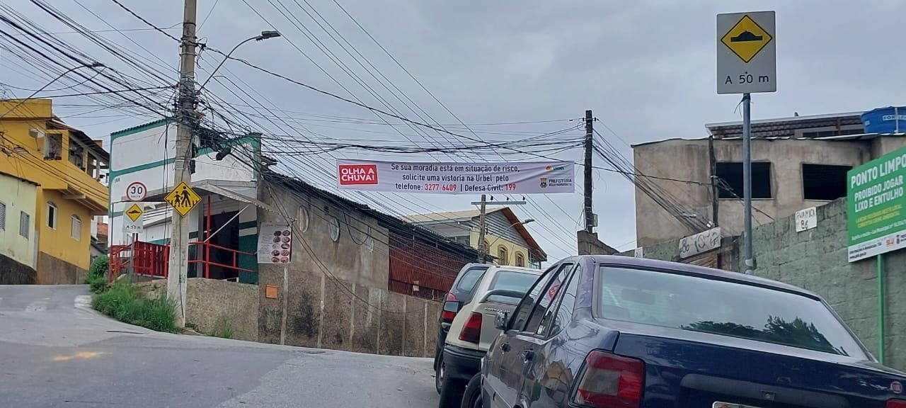 Após chuva, região Oeste de BH entra em alerta máximo para risco de deslizamentos