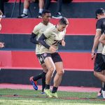 Em vantagem, Vitória recebe o Atlético-BA por uma vaga na final do Baianão