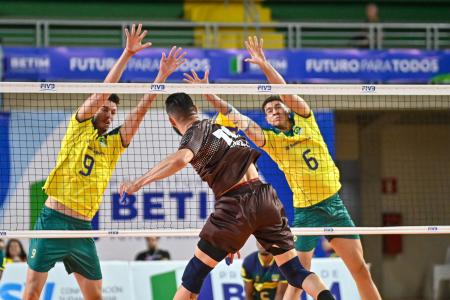 Brasil superou Venezuela na estreia da Copa América de Vôlei