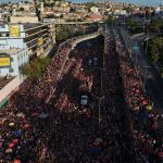 Vídeo: drone da Itatiaia mostra as ruas do centro tomadas pelo Então, Brilha!