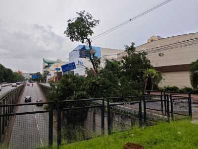 Defesa Civil mantém cinco regionais em alerta de risco geológico