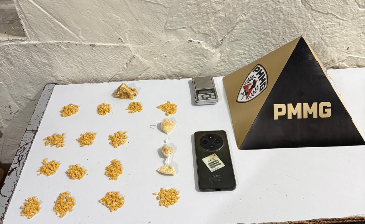 Após denúncia anônima, Polícia Militar prende suspeito por tráfico de drogas em Montes Claros