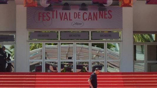 76º Festival de Cinema de Cannes, com seus 21 filmes de todos os formatos e durações, entrega sua Palma de Ouro neste sábado (27)