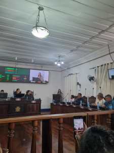 Servidores da FAOP usam Tribuna Livre da Câmara para reivindicar melhores salários