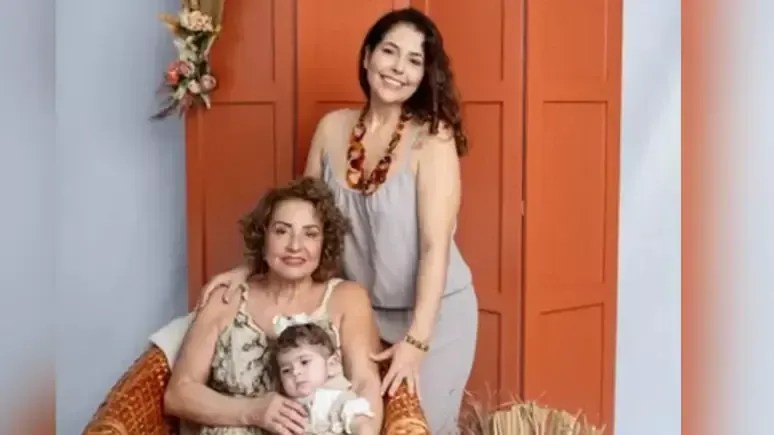 Família morta no Barro Preto: corpos de avó e mãe serão enterrados nesta quarta (14) em BH