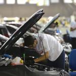 Indústria nacional de veículos prevê demissão em massa se governo conceder benefício à empresa chinesa