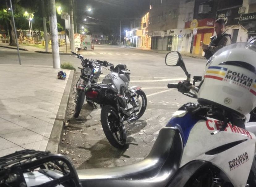 Polícia Militar realiza ação contra infrações de trânsito e apreende veículos no Vale do Aço