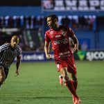 Com um a menos, Anápolis bate Vila Nova e larga com vantagem na decisão do Goiano