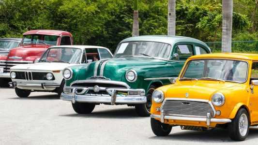 9° Encontro de Carros Antigos acontece em Cachoeira do Campo