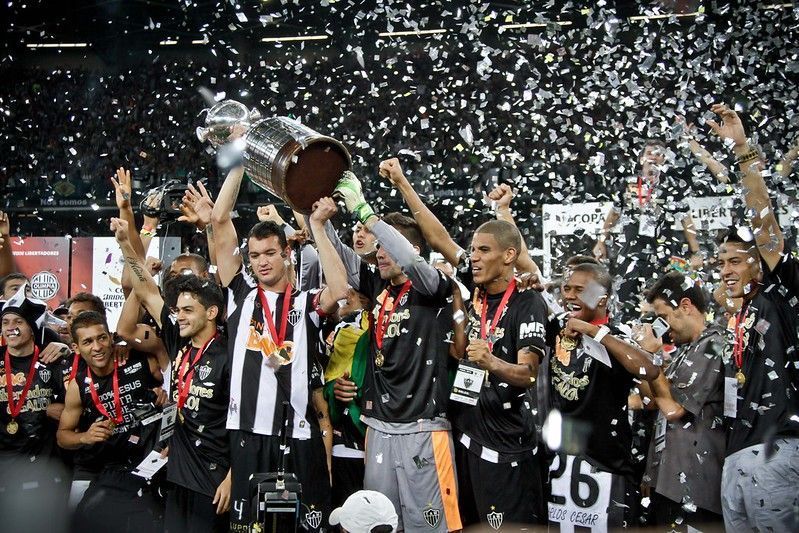 Campeão da Libertadores pelo Atlético será homenageado antes de duelo com Sport