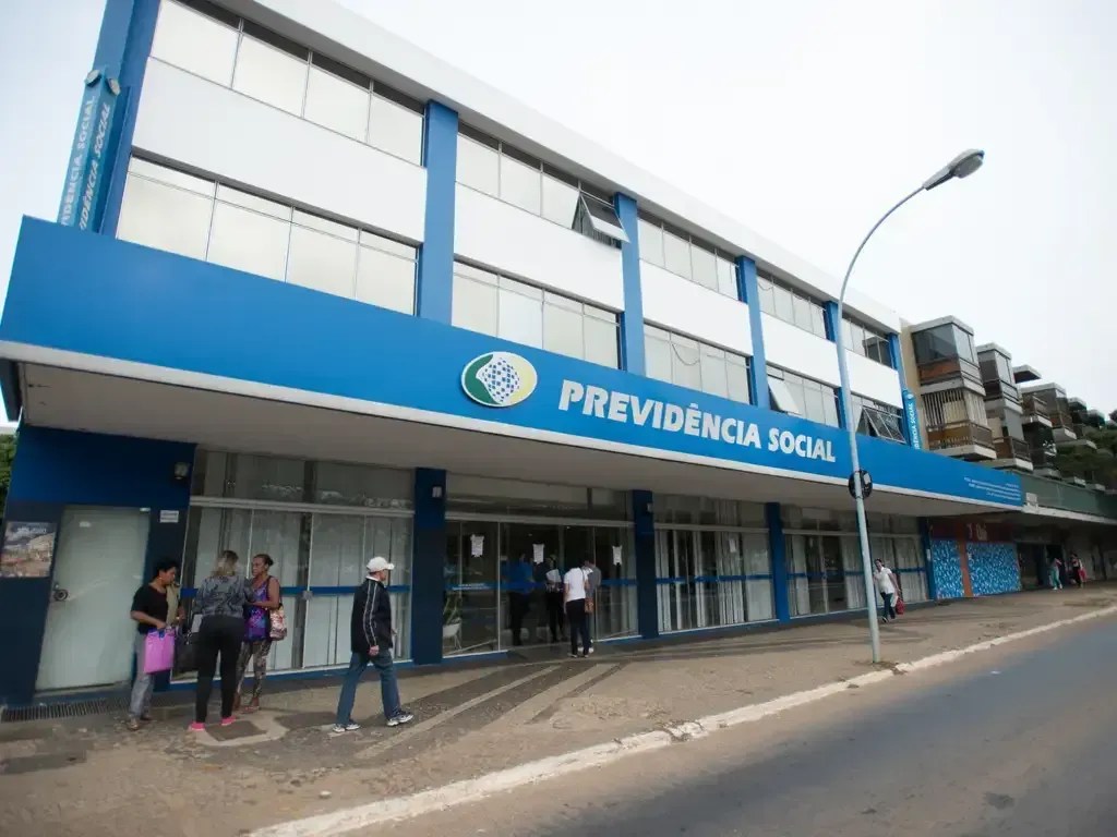 4,3 milhões de pessoas são convocadas pelo INSS para fazer prova de vida