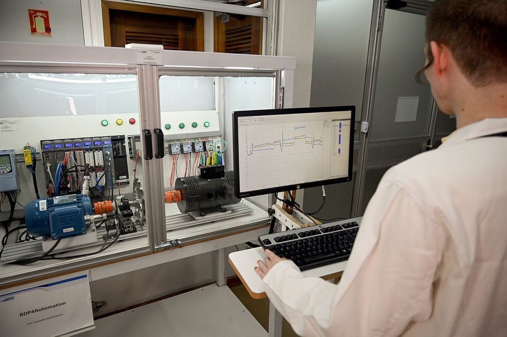 Indústrias ganham eficiência ao adotar indicadores de produção em tempo real