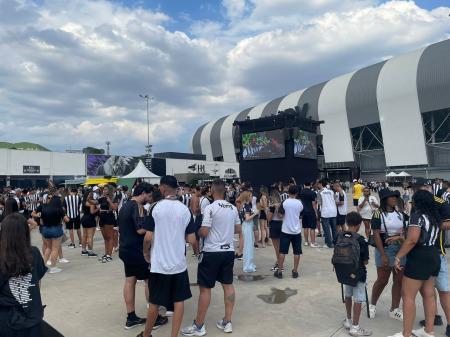 Torcida do Atlético na Arena MRV