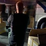 Receita Federal apreende ônibus de turismo com produtos importados sem nota fiscal  avaliados em R$ 400 mil