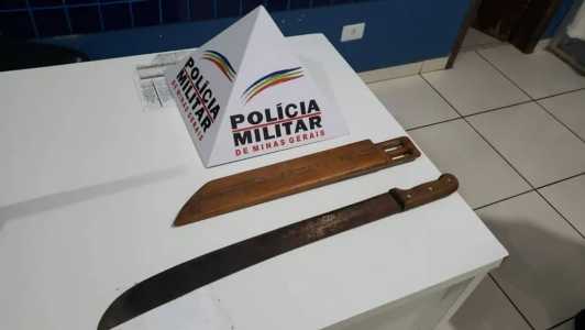 A arma do crime foi apreendida mas o suspeito não foi preso