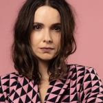 Débora Falabella revela dificuldades em lidar com a fama e defende Ana Paula Arósio