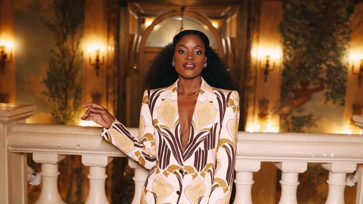 Bailarina brasileira sofre racismo enquanto passeava com a filha nos Estados Unidos; veja o vídeo