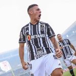 Atlético vende mais de 15 mil produtos da nova coleção e espera chegar a 23 mil 