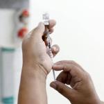 Vacinação ao 'ar livre': PBH promove imunização contra covid, meningite e gripe