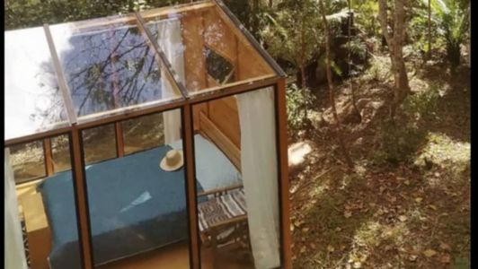 A casa fica em Alfredo Wagner, a 90 km de distância de Florianópolis