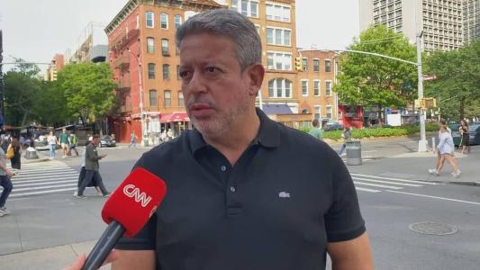 À CNN, Lira diz que rever privatização da Eletrobras é preocupante