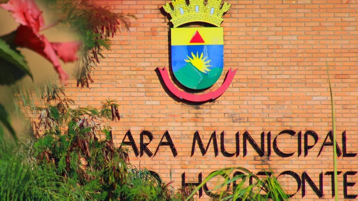 Crise na Câmara de BH pode se agravar com novas exonerações