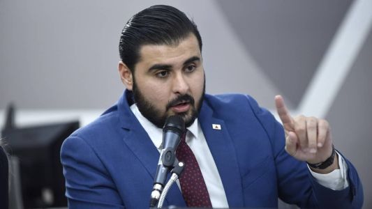 A coluna apurou que nome de Eto para o cargo teria tido aprovação do governador Romeu Zema (Novo), que, desde a saída do ex-secretário da pasta, em junho, buscava formas de não deixar o aliado "isolado"