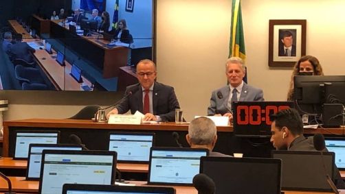 A comissão externa da Câmara dos Deputados, criada para fiscalizar os rompimentos de barragens e a repactuação de danos em Mariana e Brumadinho, aprovou o relatório do deputado Hélder Salomão (PT-ES)
