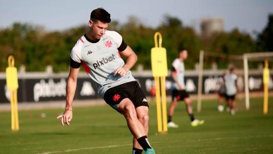 A contratação de Capasso é uma das dívidas em aberto do Vasco