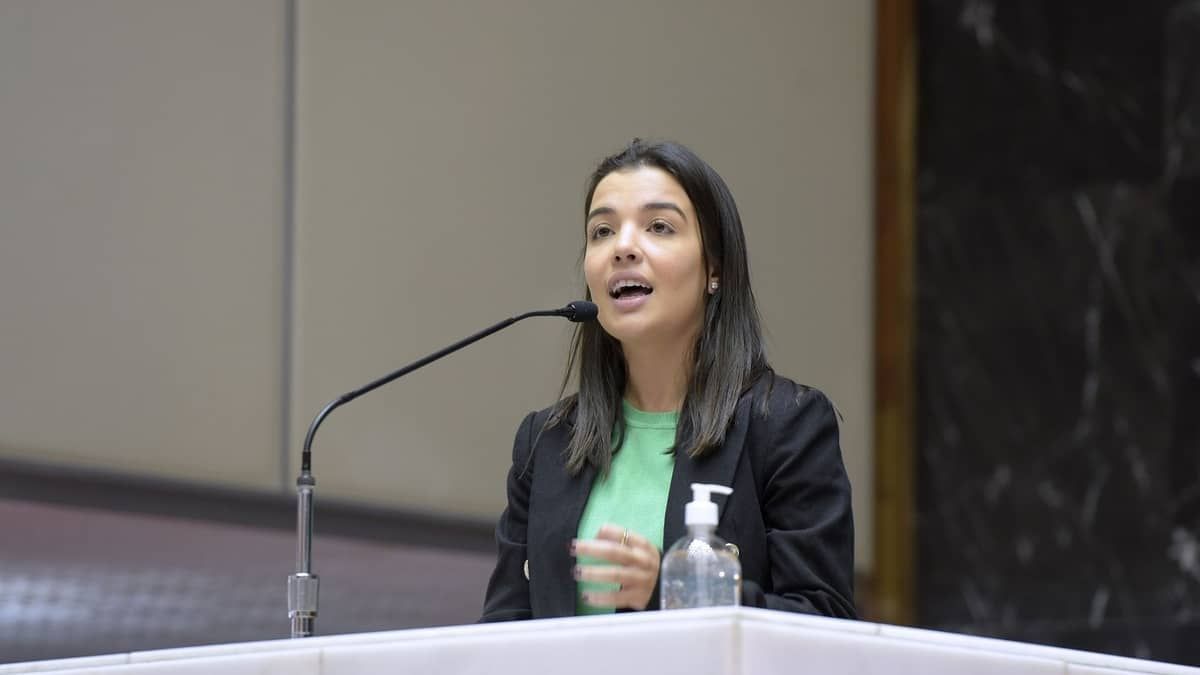 TSE nega pedido de suplente e mantém mandato de Chiara Biondini na ALMG