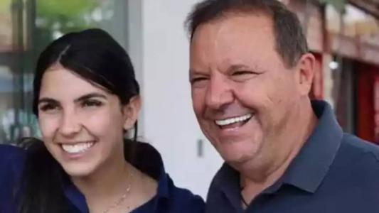 A deputada estadual Maria Clara Marra é filha do prefeito de Patrocínio (MG), Deiró Marra