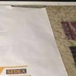 Mulher recebe 100 selos de LSD pelos Correios acaba é presa em Minas