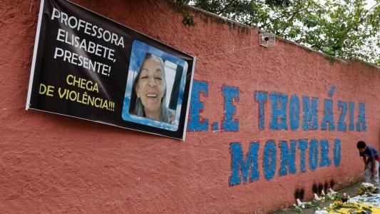 A Escola Estadual Thomazia Montoro, onde aconteceu o ataque, fica a pouco mais de 200 metros da estação de metrô