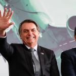 É uma visita de amigos, diz Tarcísio sobre estadia de Bolsonaro em SP