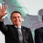 É uma visita de amigos, diz Tarcísio sobre estadia de Bolsonaro em SP