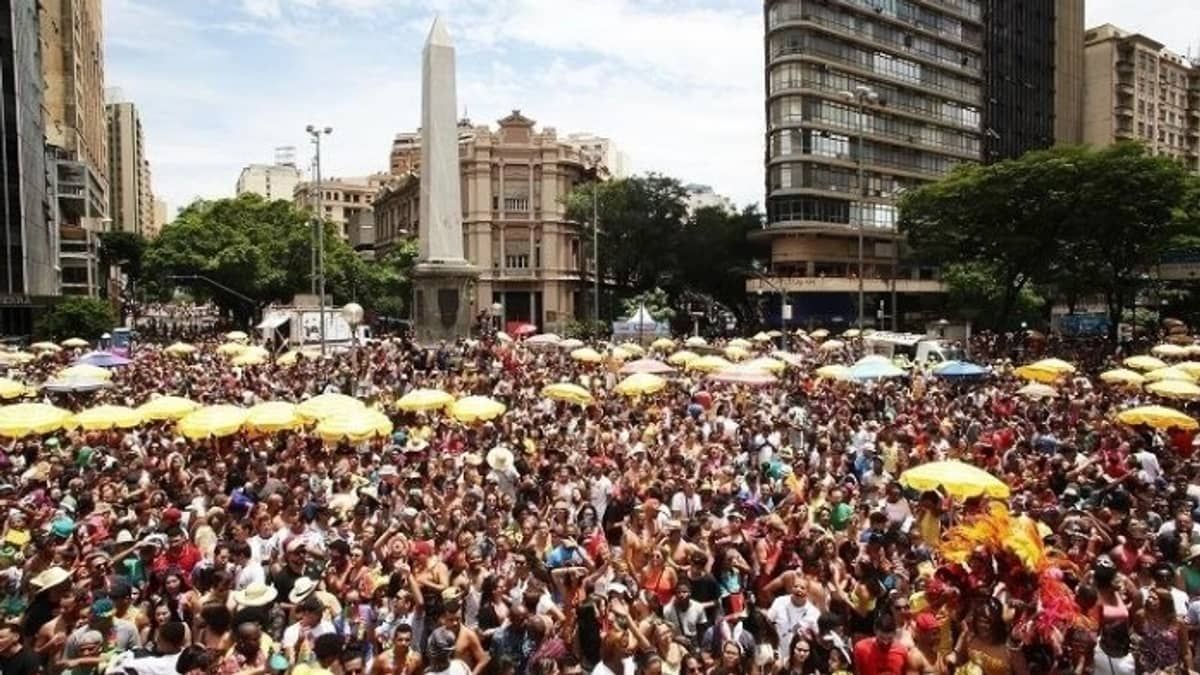 Carnaval de BH deve movimentar R$700 milhões para comércio da capital