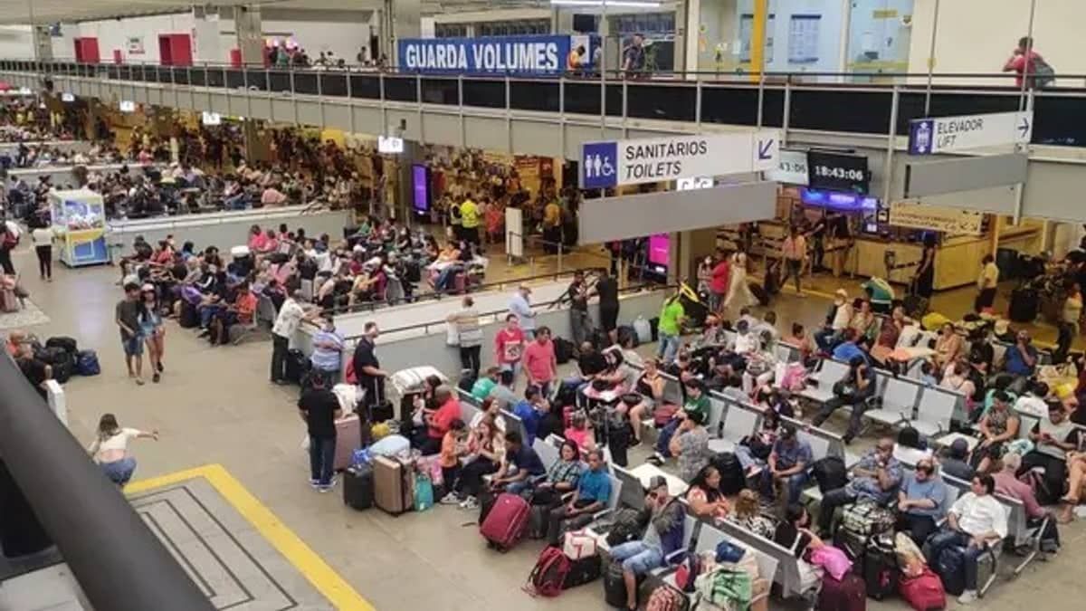 Rodoviária de BH espera mais de 140 mil passageiros durante a Semana Santa